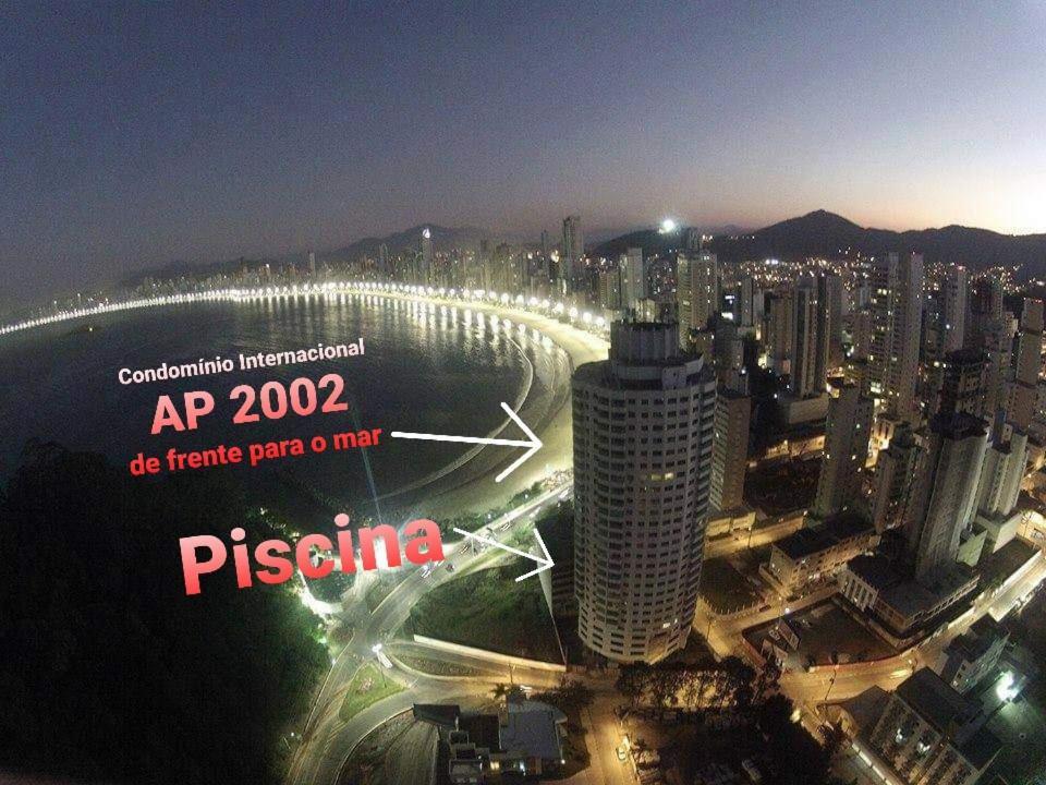 Apto Com Vista Deslumbrante, Com Piscina E Garagem! Balneário Camboriú